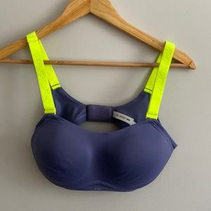 Victoria Secret Sports Bra size 34C
